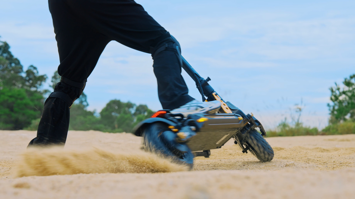 Ausom Leopard off-road electric scooter