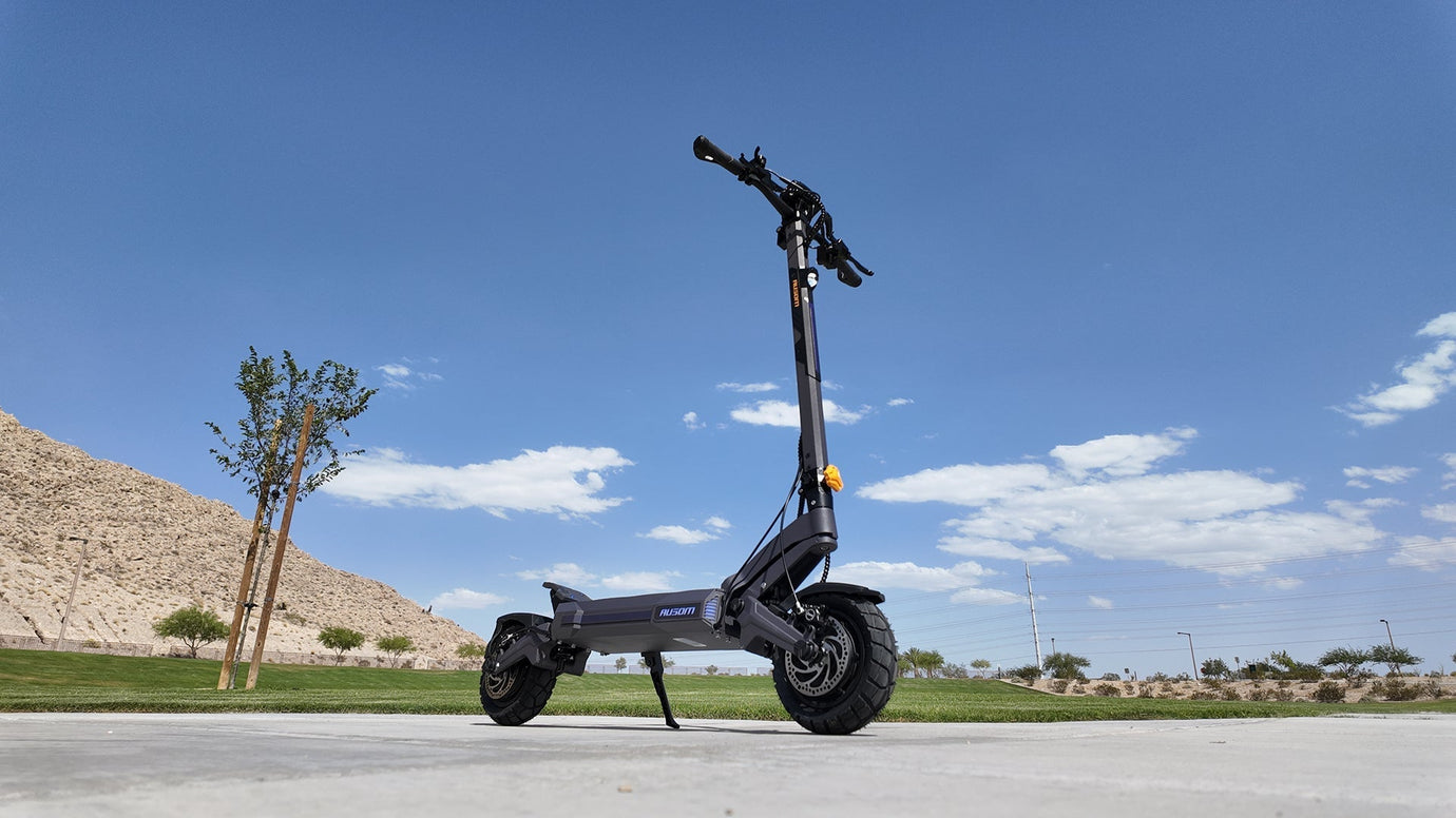 How Do 2000W Electric Scooters Compare with Lower-Wattage Models?