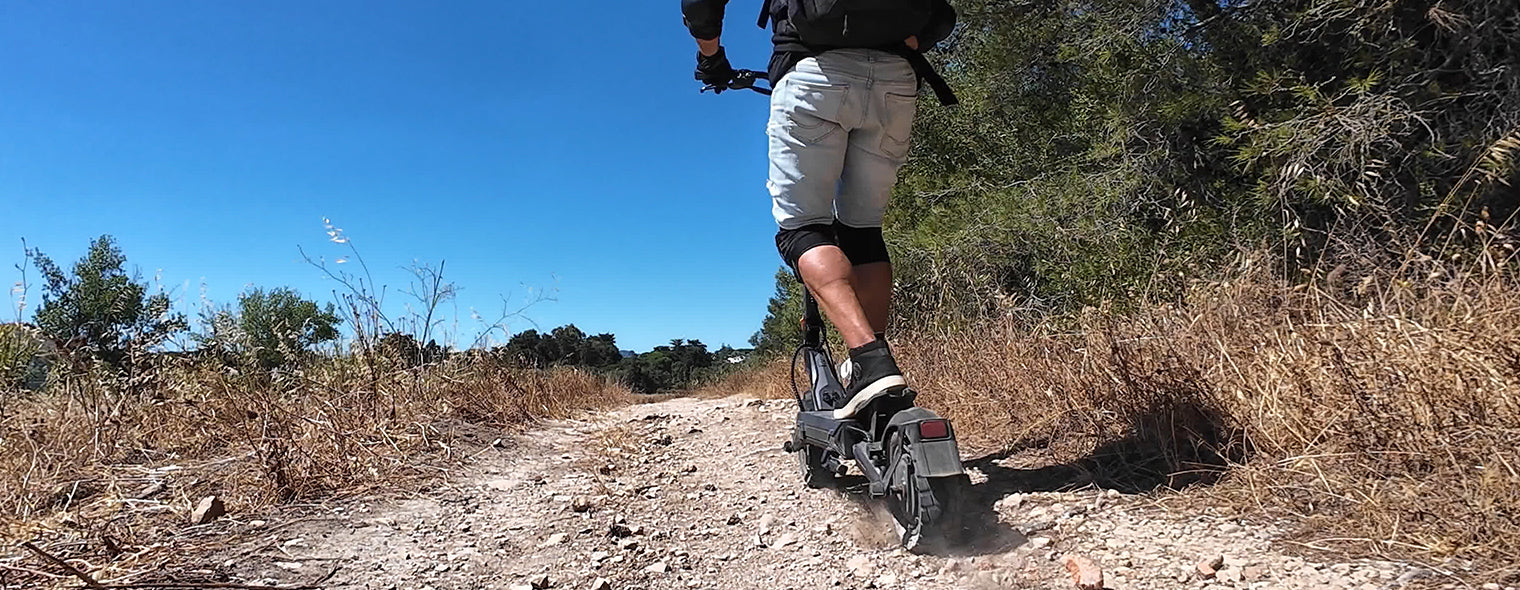 Off-Road Safety: Master Braking, Visibility & Trail Etiquette on Your E-Scooter