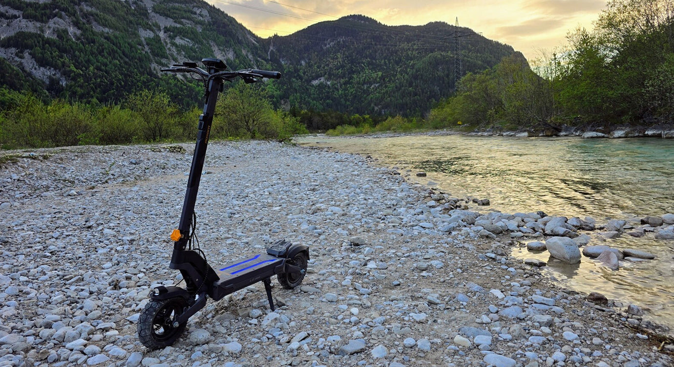 Dual Motor Scooter Performance: Off-Road Torque & Trail