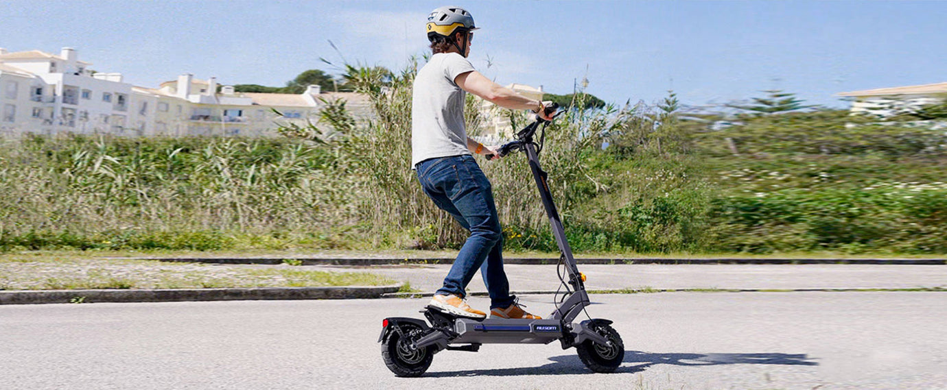 Your Essential Guide to Choosing the Right Electric Scooters