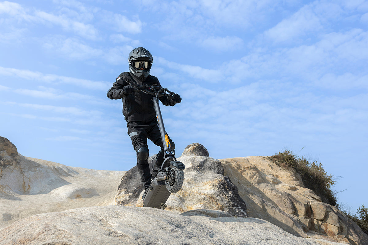 Ausom vs. Competitors: The Faster, Safer, and More Affordable Scooter Choice