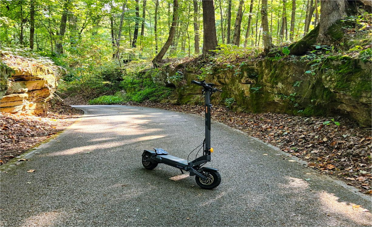 Ausom Featured in Tom’s Guide: Engineering the Future of Personal