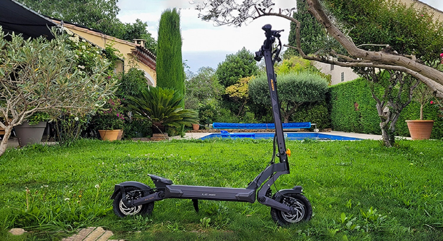 Top 5 Reasons Why Ausom Is the Best Off-Road E-Scooter Choice for Serious Riders